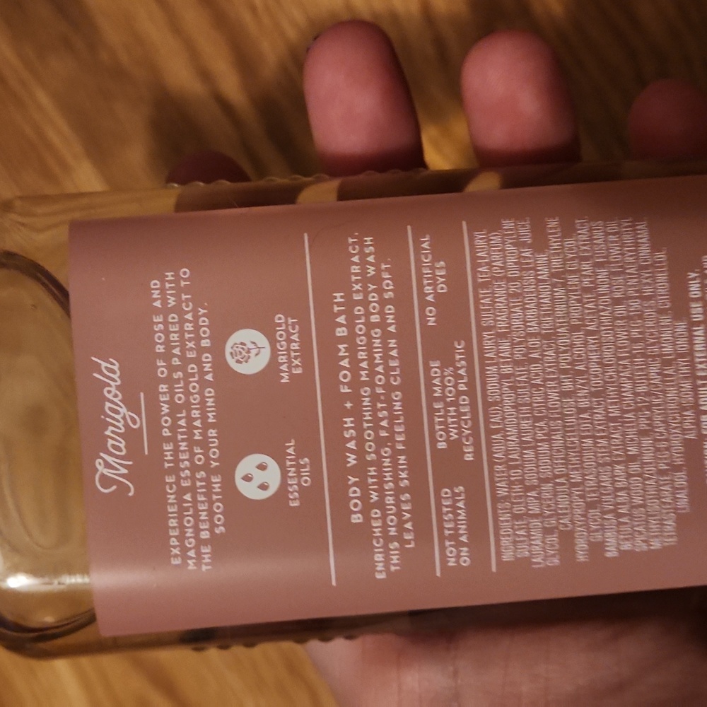 Magnolia Body Wash+Foam Bath - Picture 2 of 2